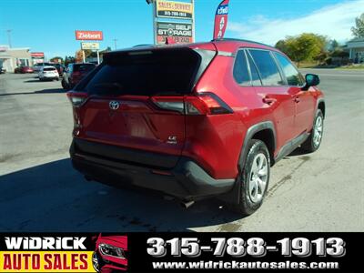 2021 Toyota RAV4 LE   - Photo 4 - Watertown, NY 13601