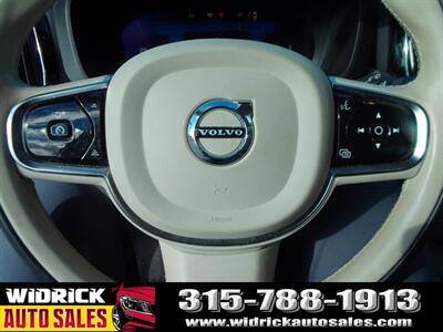 2023 Volvo XC60 B5 Plus Bright Theme - Photo 8 - Watertown, NY 13601