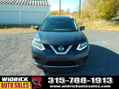 2016 Nissan Rogue S   - Photo 2 - Watertown, NY 13601