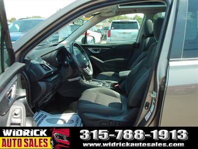 2019 Subaru Forester Premium   - Photo 4 - Watertown, NY 13601