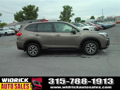 2019 Subaru Forester Premium   - Photo 4 - Watertown, NY 13601