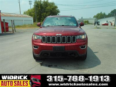 2020 Jeep Grand Cherokee Laredo   - Photo 2 - Watertown, NY 13601