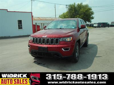 2020 Jeep Grand Cherokee Laredo   - Photo 3 - Watertown, NY 13601