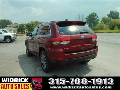 2020 Jeep Grand Cherokee Laredo   - Photo 7 - Watertown, NY 13601