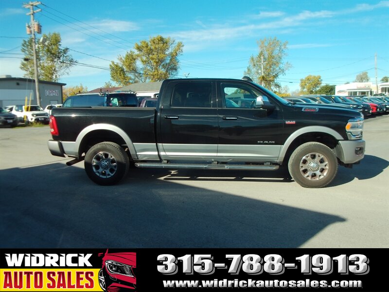 2020 Ram 3500 Laramie photo 3