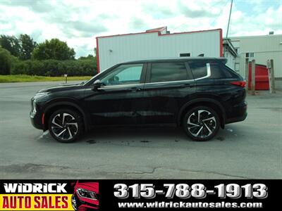 2022 Mitsubishi Outlander ES   - Photo 7 - Watertown, NY 13601