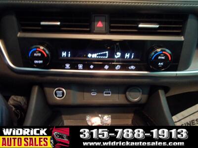 2023 Nissan Rogue SV - Photo 14 - Watertown, NY 13601