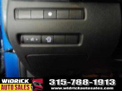 2023 Nissan Rogue SV - Photo 9 - Watertown, NY 13601