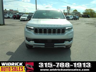 2024 Jeep Wagoneer L Series II   - Photo 2 - Watertown, NY 13601