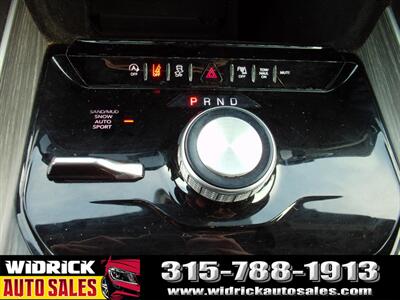 2024 Jeep Wagoneer L Series II   - Photo 16 - Watertown, NY 13601