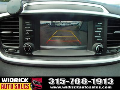 2020 Kia Sorento LX   - Photo 12 - Watertown, NY 13601