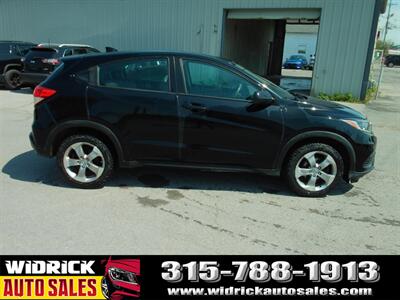 2020 Honda HR-V LX - Photo 4 - Watertown, NY 13601