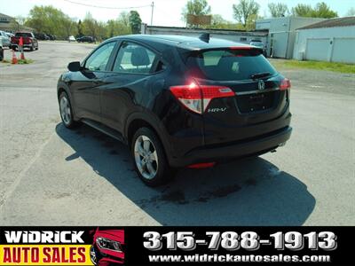 2020 Honda HR-V LX - Photo 7 - Watertown, NY 13601