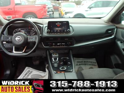 2023 Nissan Rogue SV   - Photo 6 - Watertown, NY 13601