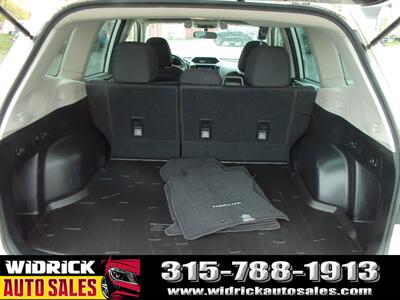 2021 Subaru Forester Premium   - Photo 6 - Watertown, NY 13601