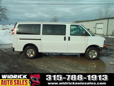 2014 Chevrolet Express LT 3500   - Photo 4 - Watertown, NY 13601