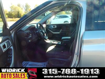 2020 Ford Explorer XLT   - Photo 4 - Watertown, NY 13601