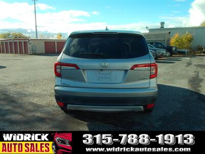 2019 Honda Pilot EX-L w/Navigation and Rear Entertainment System   - Photo 6 - Watertown, NY 13601