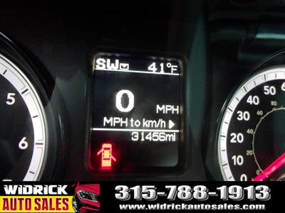 2024 RAM 1500 Classic SLT - Photo 9 - Watertown, NY 13601