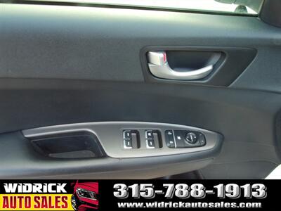 2019 Kia Optima - Photo 10 - Watertown, NY 13601