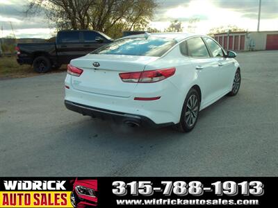 2019 Kia Optima - Photo 13 - Watertown, NY 13601