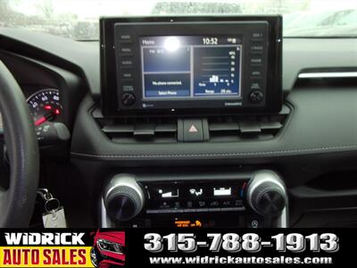 2021 Toyota RAV4 LE   - Photo 8 - Watertown, NY 13601