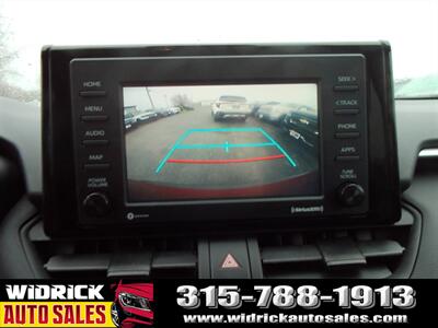 2021 Toyota RAV4 LE   - Photo 9 - Watertown, NY 13601