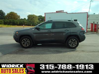 2019 Jeep Cherokee Trailhawk   - Photo 6 - Watertown, NY 13601
