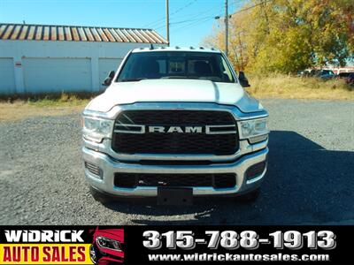 2020 RAM 2500 Tradesman   - Photo 2 - Watertown, NY 13601