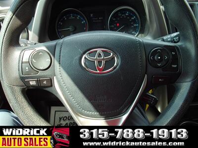 2018 Toyota RAV4 LE - Photo 8 - Watertown, NY 13601