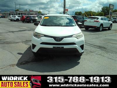 2018 Toyota RAV4 LE - Photo 2 - Watertown, NY 13601