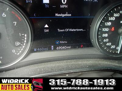 2022 Cadillac XT6 Premium Luxury   - Photo 9 - Watertown, NY 13601