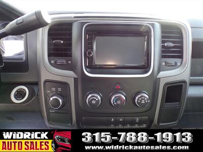 2017 RAM 3500 Tradesman   - Photo 9 - Watertown, NY 13601