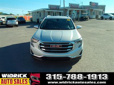 2019 GMC Terrain SLT   - Photo 2 - Watertown, NY 13601