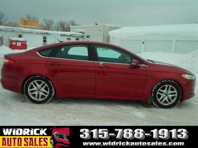 2015 Ford Fusion SE - Photo 4 - Watertown, NY 13601