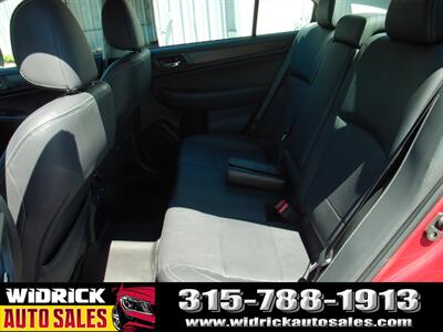 2017 Subaru Legacy 2.5i Limited - Photo 5 - Watertown, NY 13601