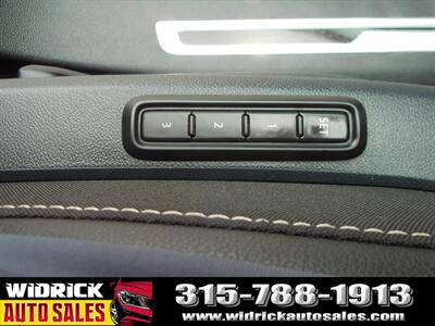 2023 Volkswagen Tiguan 2.0T SEL R-Line   - Photo 11 - Watertown, NY 13601