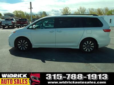 2018 Toyota Sienna XLE Premium 7 Passenger - Photo 7 - Watertown, NY 13601