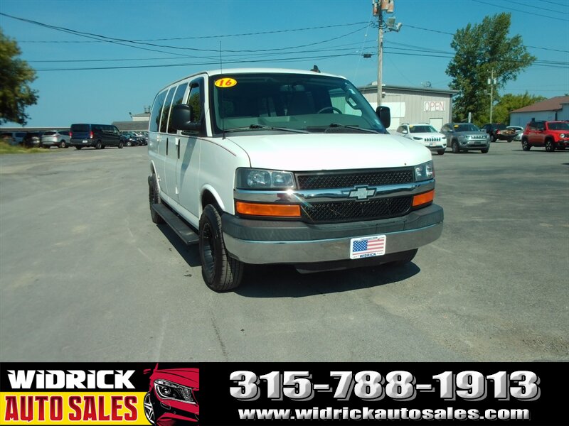 2016 Chevrolet Express 3500 1LT RWD