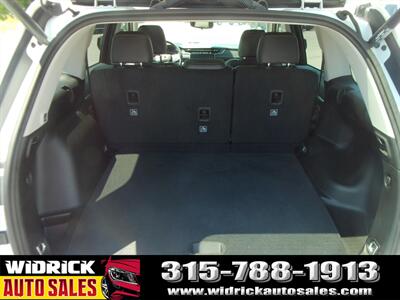 2023 Jeep Grand Cherokee Limited   - Photo 6 - Watertown, NY 13601