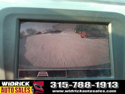 2022 Chevrolet Equinox LT - Photo 11 - Watertown, NY 13601