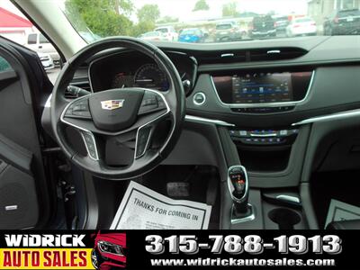 2019 Cadillac XT5 Luxury   - Photo 6 - Watertown, NY 13601