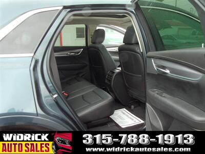 2019 Cadillac XT5 Luxury   - Photo 5 - Watertown, NY 13601