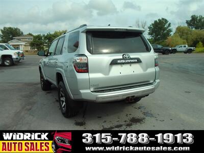 2018 Toyota 4Runner TRD Off-Road Premium   - Photo 6 - Watertown, NY 13601