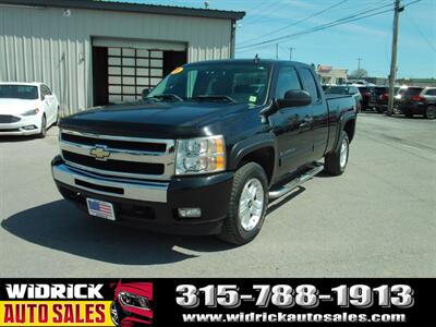 2011 Chevrolet Silverado 1500 LT - Photo 3 - Watertown, NY 13601