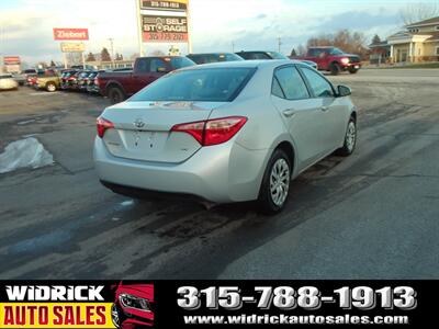 2018 Toyota Corolla LE   - Photo 4 - Watertown, NY 13601