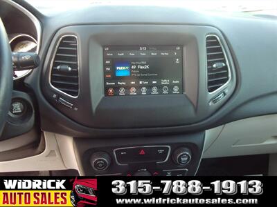 2020 Jeep Compass Latitude   - Photo 8 - Watertown, NY 13601