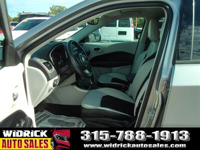 2020 Jeep Compass Latitude   - Photo 4 - Watertown, NY 13601