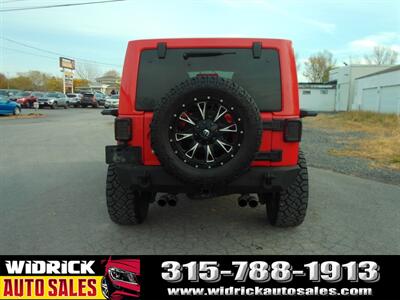 2018 Jeep Wrangler JK Unlimited Unlimited Sahara   - Photo 15 - Watertown, NY 13601