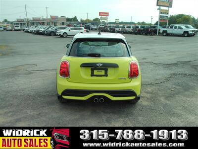 2023 MINI Hardtop 4 Door Cooper S   - Photo 13 - Watertown, NY 13601